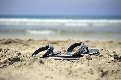 sandals-4273243_640.jpg